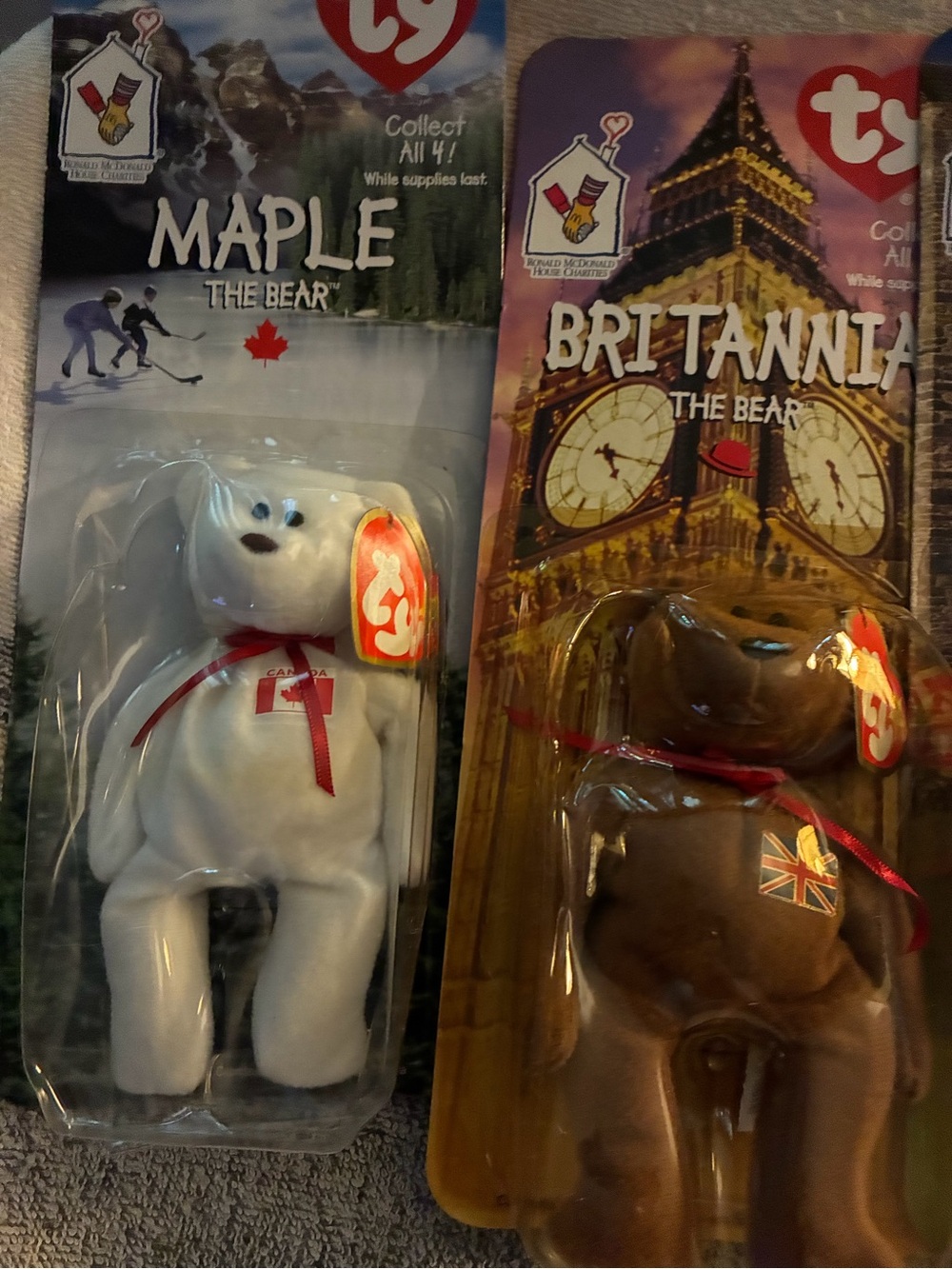 Ty Maple & Britannia Bears Plush Set - White and Brown Erin and Glory